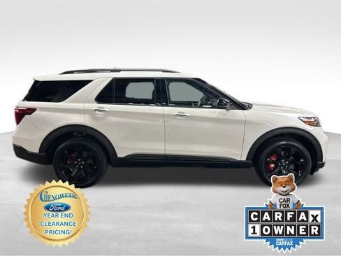 Used 2022 Ford Explorer ST w/ Equipment Group 401A image 6