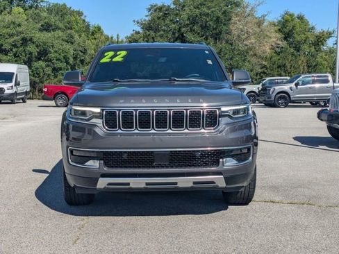 Used 2022 Jeep Wagoneer Series III w/ Rear Seat Video Group 1 AWD/4WD image 8