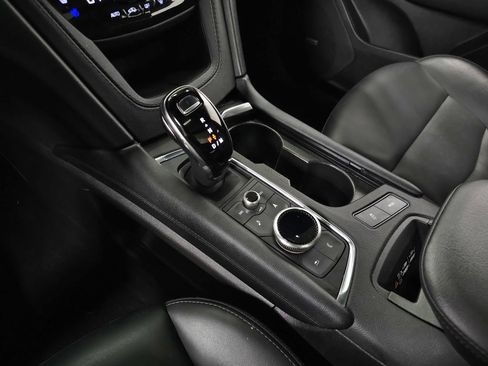 Certified 2024 Cadillac XT5 Sportv AWD/4WD image 30