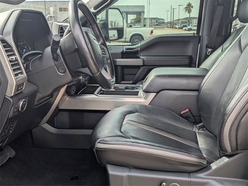 Used 2021 Ford F250 Platinum w/ FX4 Off-Road Package image 12