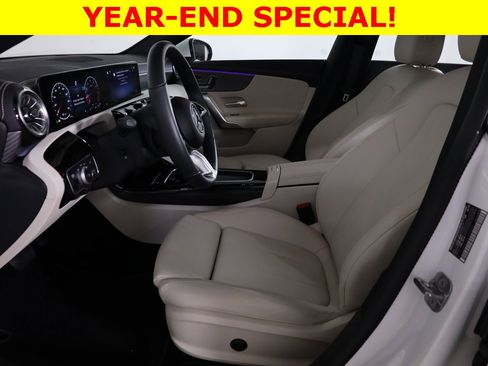 Used 2025 Mercedes-Benz CLA 250 4MATIC image 24