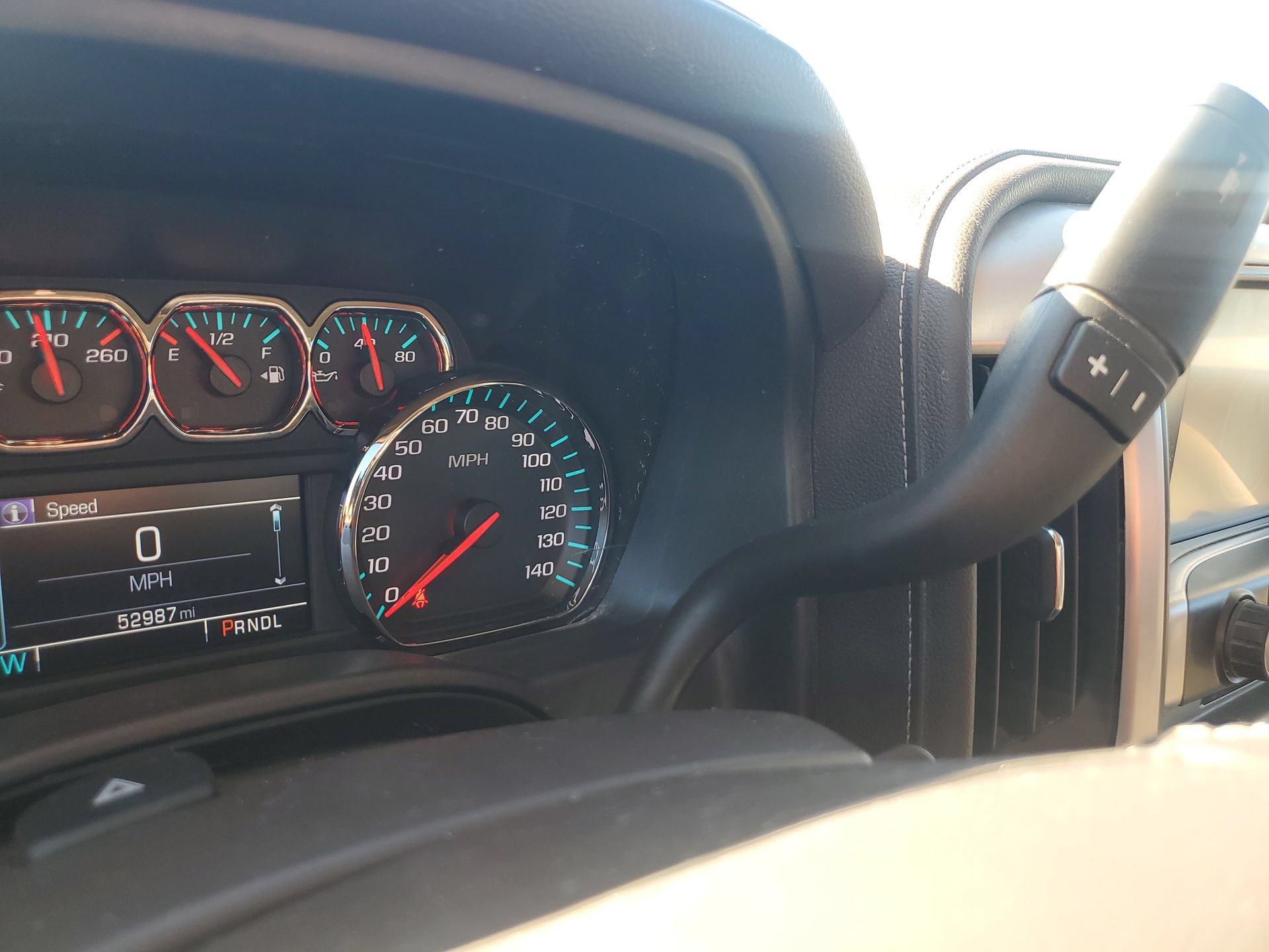 Used 2017 GMC Sierra 1500 SLT w/ Enhanced Driver Alert Package AWD/4WD image 24
