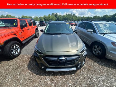 Used 2025 Subaru Outback Limited XT AWD/4WD image 21