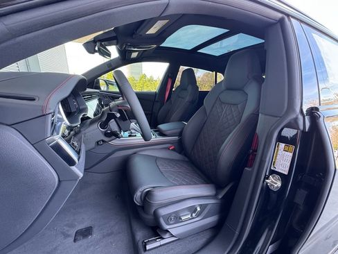 New 2026 Audi Q8 Prestige image 5