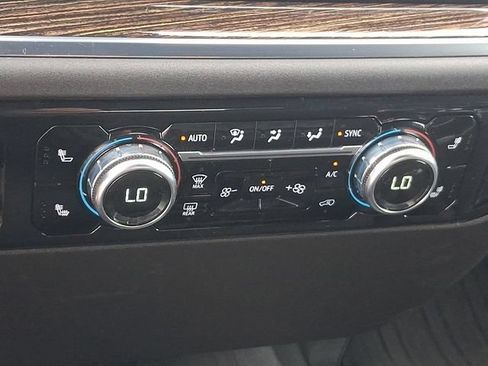 Used 2024 GMC Sierra 1500 Elevation w/ LPO, Elevation Black Package AWD/4WD image 13