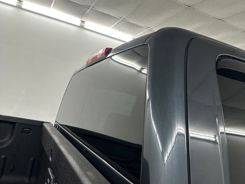 Used 2018 GMC Sierra 1500 SLT w/ SLT Premium Package image 29