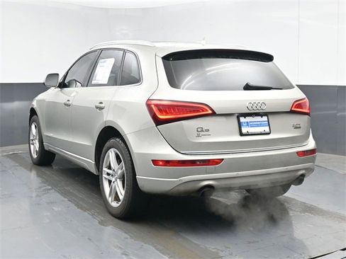 Used 2017 Audi Q5 2.0T Premium Plus w/ Technology Package image 7