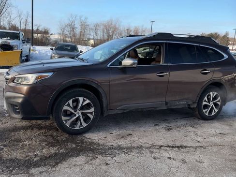 Used 2021 Subaru Outback Touring XT image 4