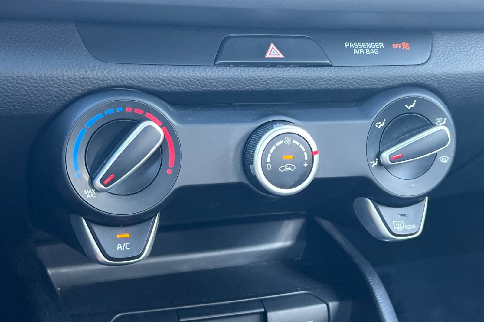 Used 2022 Kia Rio S FWD image 19