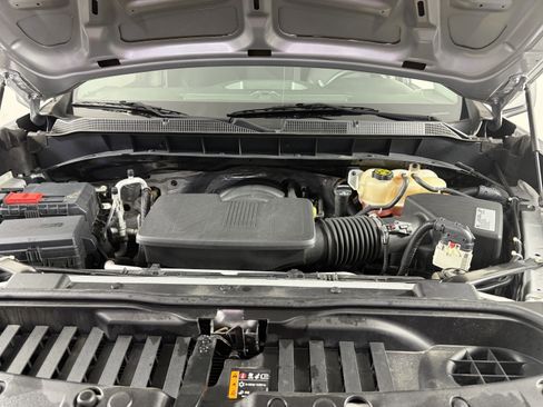 Used 2019 Chevrolet Silverado 1500 Custom w/ Custom Value Package image 44