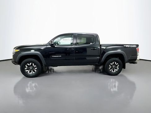 Used 2023 Toyota Tacoma TRD Off-Road image 4