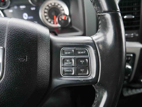 Used 2019 RAM 1500 Big Horn image 41