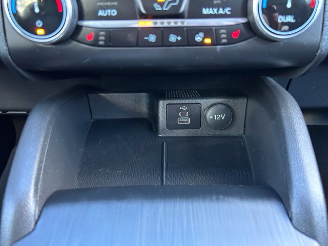Used 2025 Ford Escape Active AWD/4WD image 16