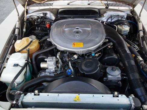 Used 1989 Mercedes-Benz 560 SL image 42