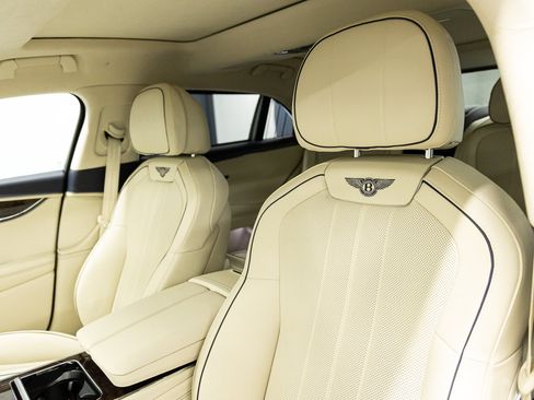 New 2026 Bentley Flying Spur Plug-In Hybrid AWD/4WD image 29