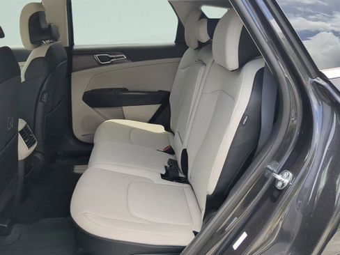 New 2026 Kia Sportage EX w/ EX Panorama Roof Package image 11