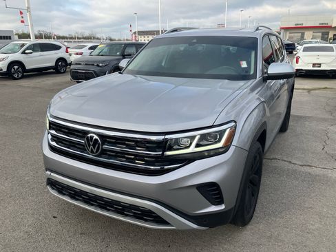 Used 2021 Volkswagen Atlas SEL image 3