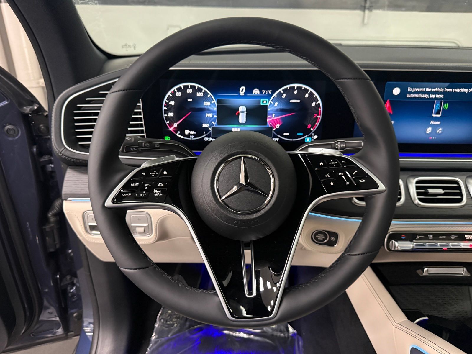 Used 2025 Mercedes-Benz GLE 350 4MATIC image 19