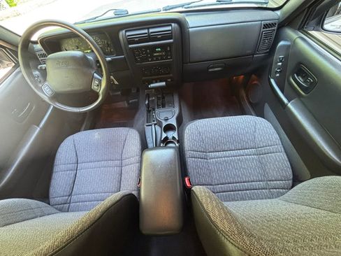 Used 2000 Jeep Cherokee Sport AWD/4WD image 28