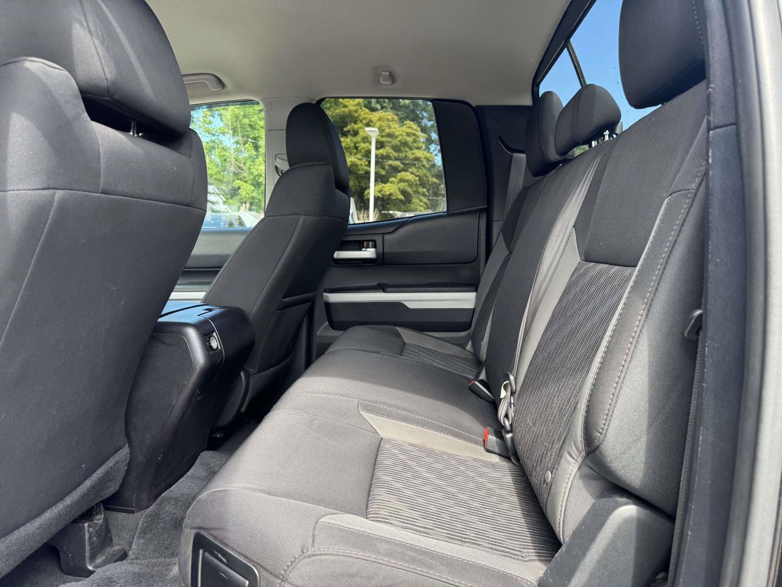 Used 2014 Toyota Tundra SR5 AWD/4WD image 9