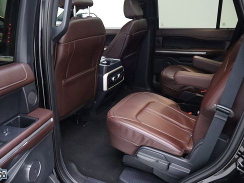 Certified 2024 Ford Expedition Limited image 29