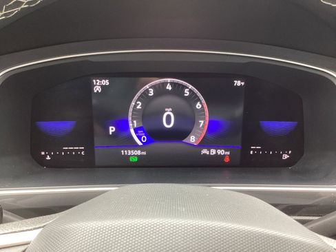 Used 2022 Volkswagen Tiguan S w/ Driver Assistance Package FWD image 19