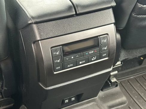 Used 2022 Lexus GX 460 w/ Black Line Special Edition AWD/4WD image 15