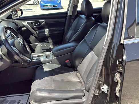 Used 2018 Nissan Altima 2.5 SL FWD image 8