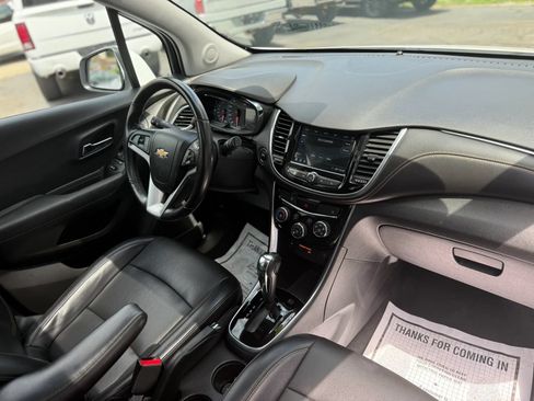Used 2019 Chevrolet Trax Premier AWD/4WD image 13