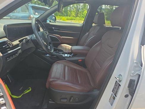 Used 2024 Kia Telluride SX Prestige AWD/4WD image 6