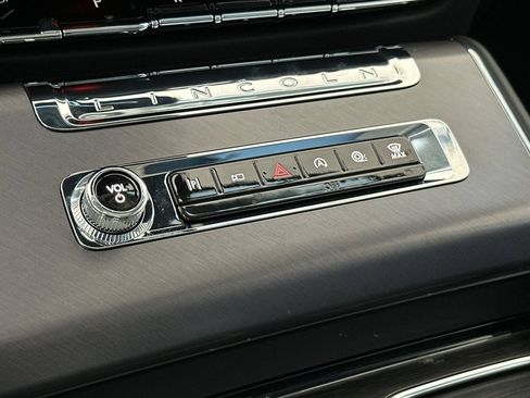 New 2026 Lincoln Aviator 2WD image 21