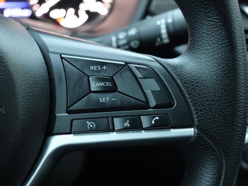 Used 2024 Nissan Altima 2.5 SV image 28