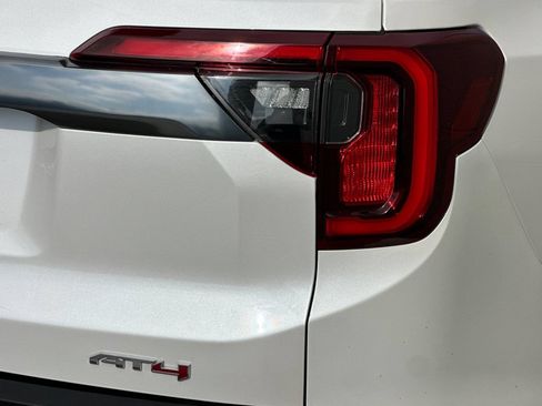 Certified 2023 GMC Acadia AT4 w/ Technology Package AWD/4WD image 40
