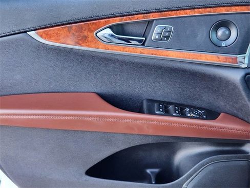 Used 2020 Lincoln Nautilus Reserve w/ Cargo Utility Package image 15