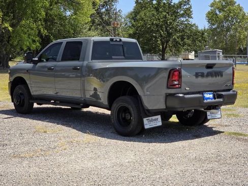 New 2026 RAM 3500 Tradesman AWD/4WD image 4