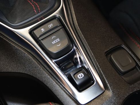 Used 2022 Chevrolet Camaro ZL1 RWD image 52