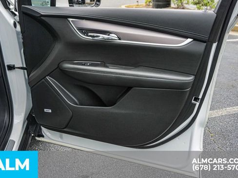 Used 2021 Cadillac XT6 Luxury FWD image 60