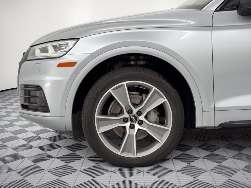Used 2019 Audi Q5 2.0T Premium Plus w/ Premium Plus Package AWD/4WD image 13