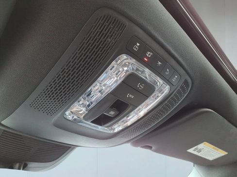 Used 2022 Mercedes-Benz GLE 350 4MATIC image 21