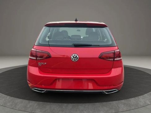 Used 2019 Volkswagen Golf SE image 6