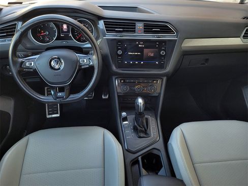 Used 2020 Volkswagen Tiguan SE R-Line image 15
