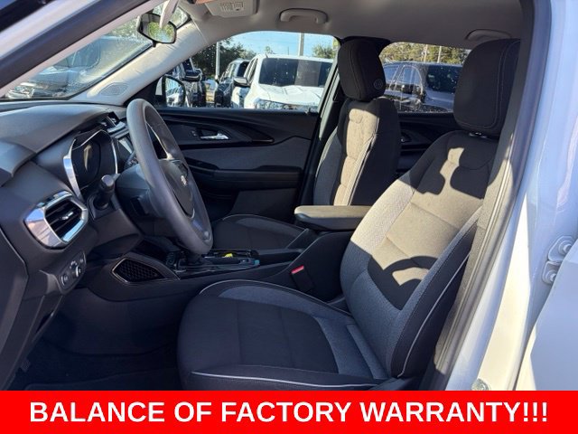 Used 2023 Chevrolet TrailBlazer LT FWD image 14