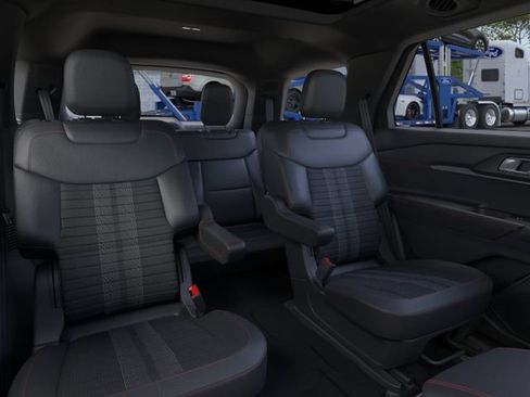 New 2026 Ford Explorer ST-Line w/ ST-Line Street Pack AWD/4WD image 11