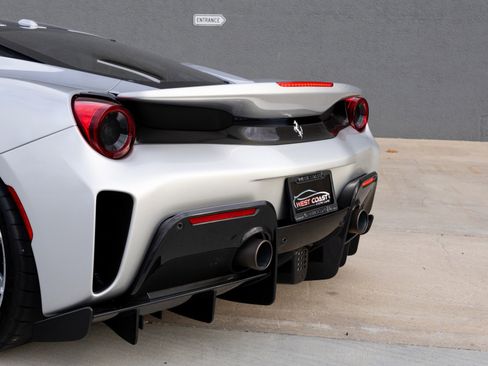 Used 2020 Ferrari 488 Pista Coupe image 85