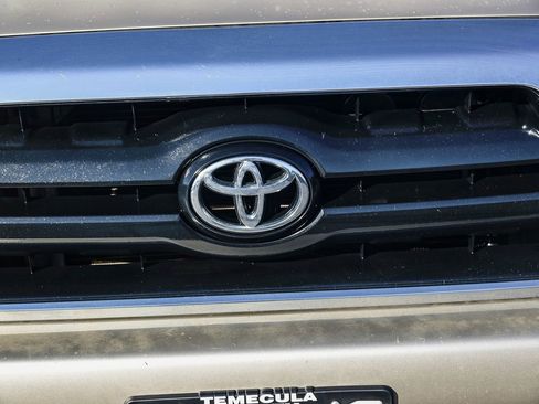 Used 2006 Toyota Tacoma PreRunner image 13