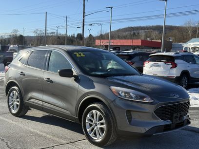 Certified 2022 Ford Escape SE w/ Cold Weather Package