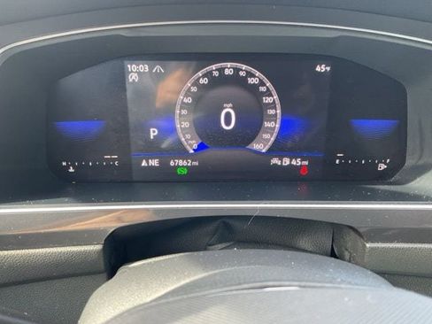 Used 2022 Volkswagen Tiguan SE image 22