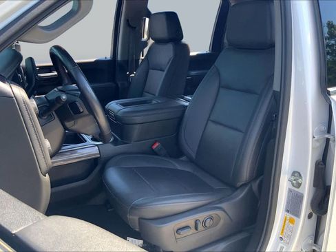 Used 2022 Chevrolet Silverado 2500 LTZ w/ LTZ Plus Package AWD/4WD image 8