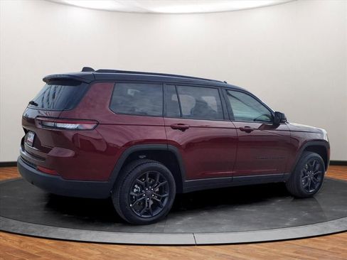 New 2025 Jeep Grand Cherokee L Limited AWD/4WD image 15