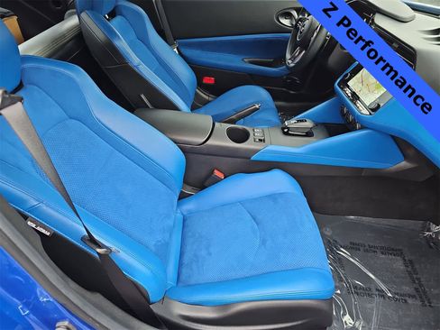 Used 2024 Nissan Z Performance w/ Floor Mat Package image 16